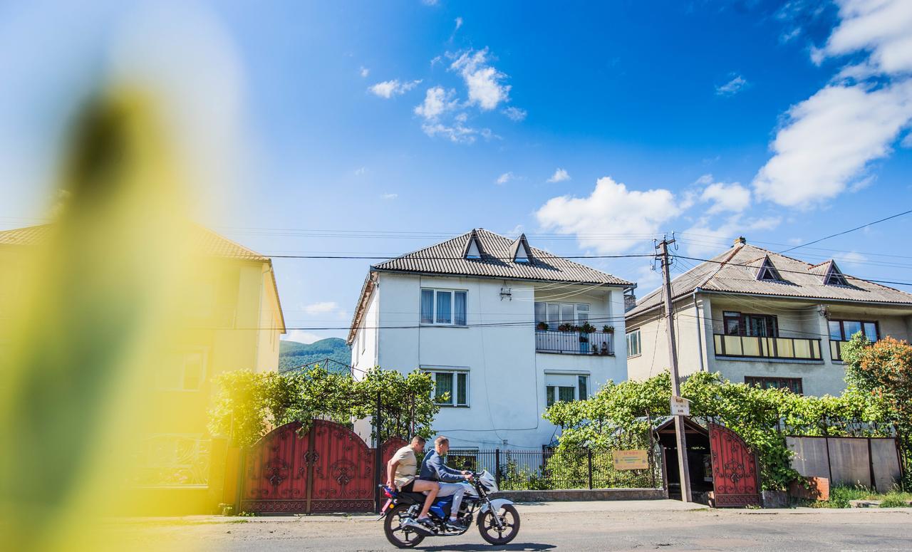 Guest House In Drachino 스발랴바 외부 사진