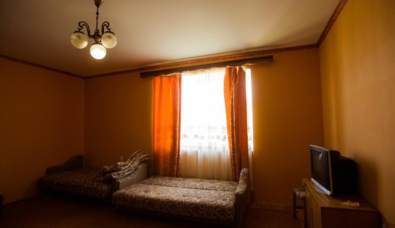 Guest House In Drachino 스발랴바 외부 사진